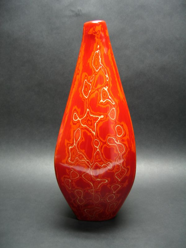 渡辺無涯作 彫漆花瓶 買取価格：120,000円