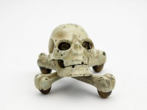 ヴィエナブロンズ ベルグマン作・髑髏