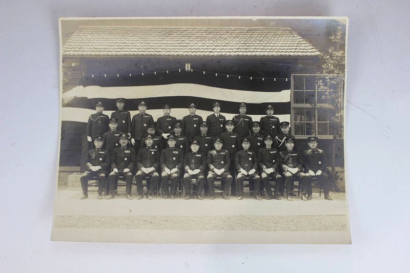 戦争資料・写真 帝国海軍戦時資料 将校集合写真