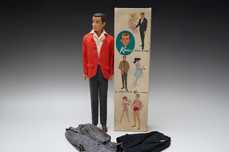マテル社 1960年代 ケン 着せ替え人形 箱付き　買取価格：15,000円