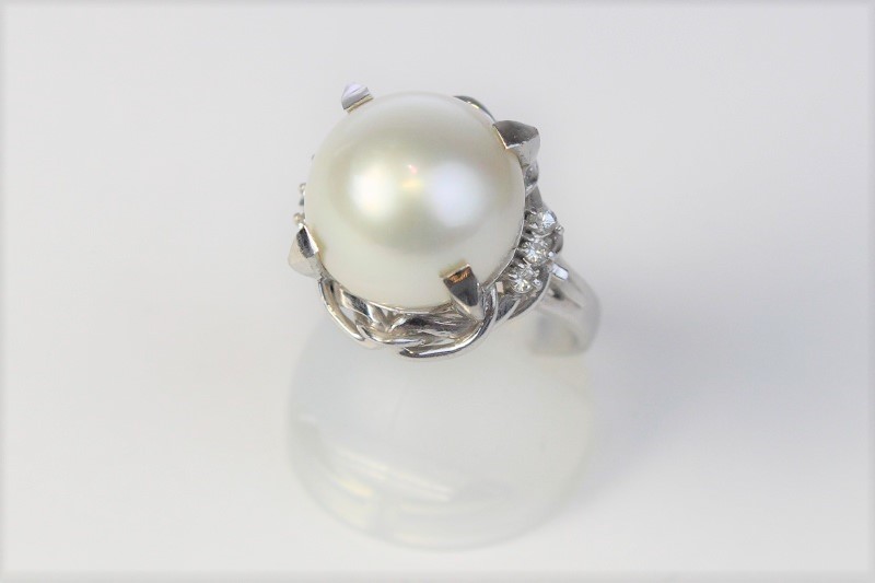11.5mmの真珠ダイヤ指輪
