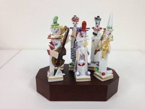 マイセン人形ミュージッククラウン